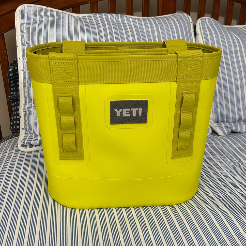 Yeti Camino Carryall Tote 20 ~ Firefly Yellow